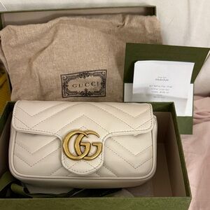 Gucci White GG Marmont mini Matelassé Leather Shoulder Bag